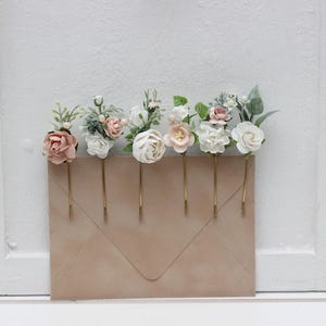 Set of 6 pins White blush pink hairpins Flower bobby pins Floral headpiece Bridal flower accessories Bridesmaid bobby pins Bridesmaid gift