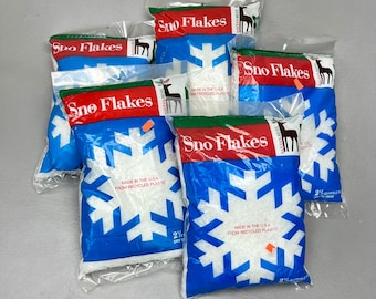 Vintage Artificial Snow Flakes, 1980s Sno-Flakes Recycled Plastic Christmas Holiday Decoration, Mint in Bag, Made in USA, 2.5qt