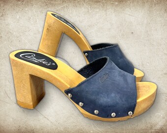 Candies - Mules - Womens Size 7.5 - Nubuck Demi - Vintage Sandals