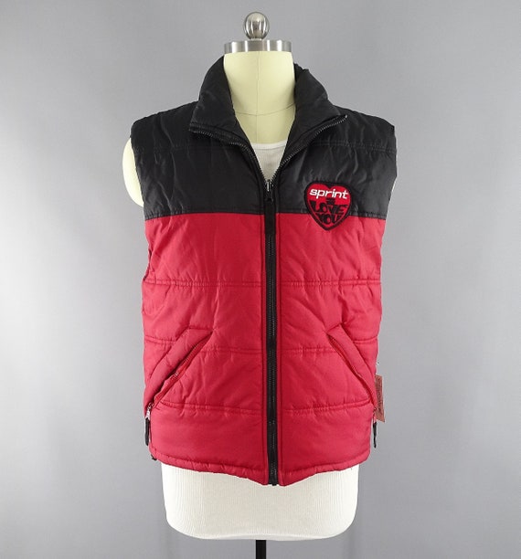 Sprint Snowmobiles Snowmobile Racing Puffer Vest, Bla… Gem