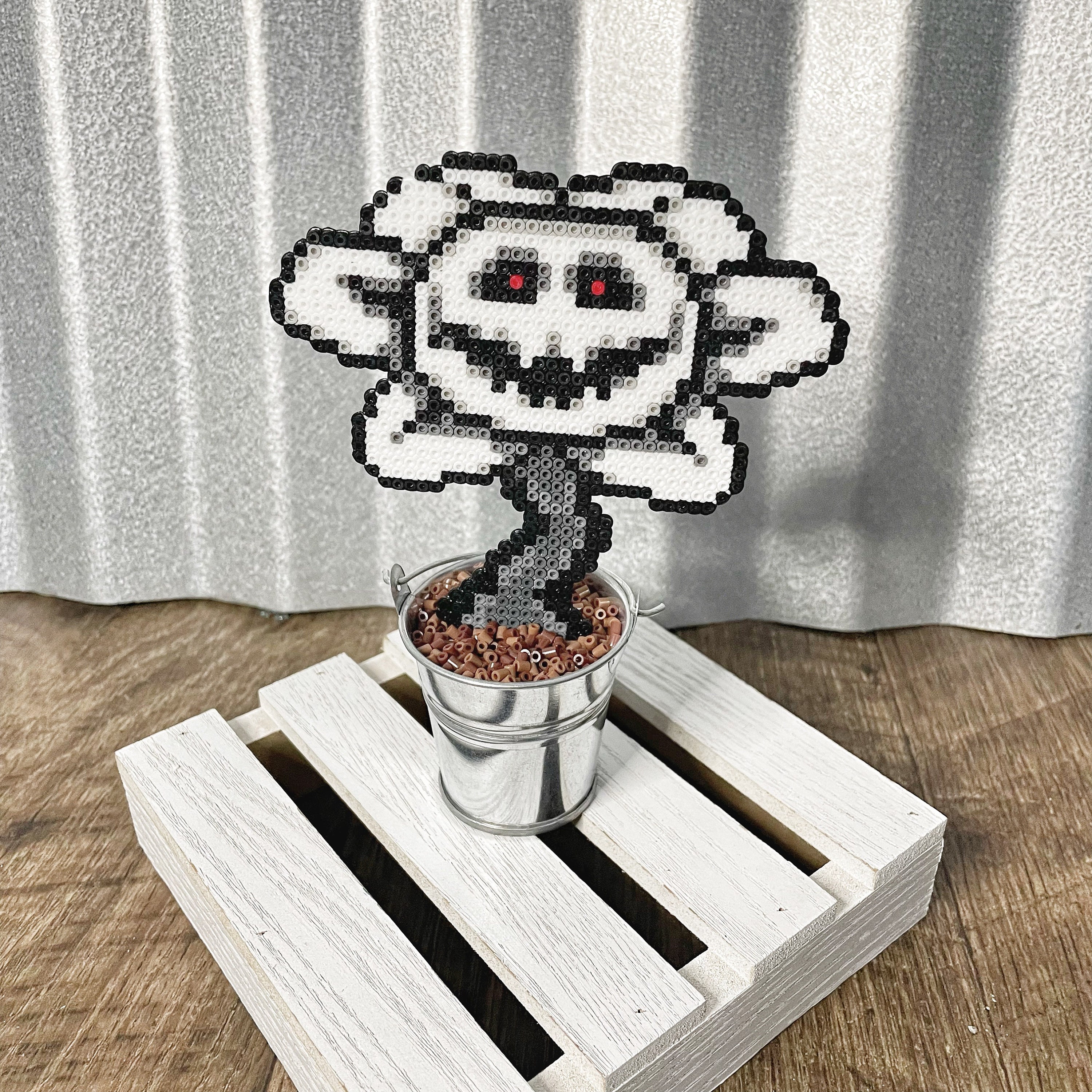 Flowey Omega - UNDERTALE - Pixel art | Kids T-Shirt