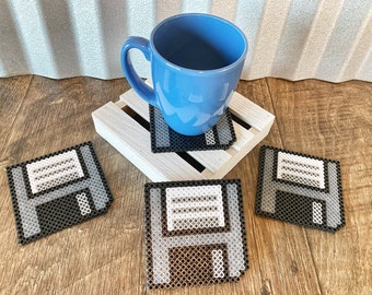 Floppy Disk Coasters: Pixel Art Perler Beads, Retro 8-bit Decor