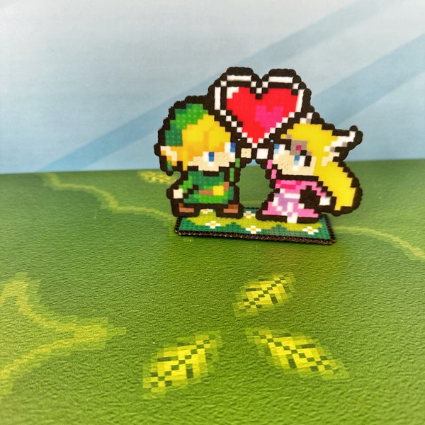 Link and Zelda Heart Figurine | Link & Zelda  | Video Game Decor | Retro Gaming Art | Fun Zelda Gift | Links Awakening | Zelda Cake Toppers