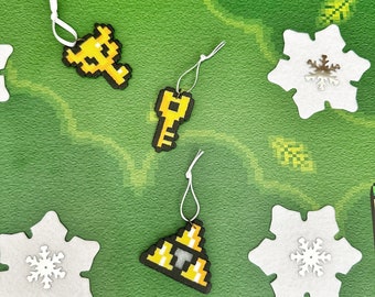 Legend of  Zelda Master Key Christmas Decorations | Video Game Xmas Themed Nerdy Tree Ornament | Zelda Santa Decoration Baubles | Xmas Gift