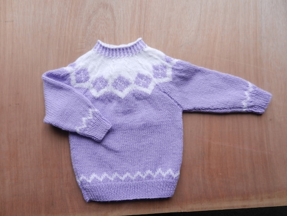 two colour baby sweater pattern