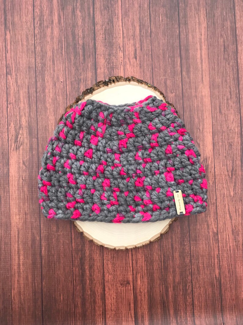 Chunky messy bun hat-messy bun hat-crochet messy bun hat-ready to ship