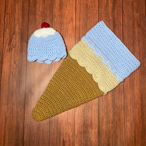 Newborn ice cream outfit crochet baby outfit crochet ice cream baby shower gift newborn photo prop ready to ship image 2