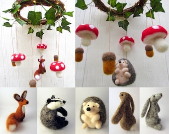 Woodland Baby Mobile, Unisex Nursery Decor with Needle felt Woodland animals,  Ceiling mobile with Fox Hare Badger hedgehog Rabbit