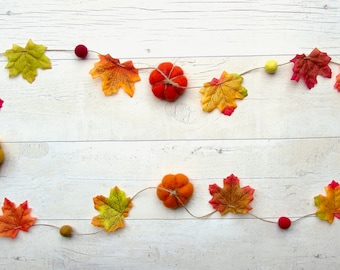 Autumn Pumpkin Garland of Felt Pumpkins, Fall Leaves, Wool felt Ball, Toadstool Mushrooms. Rustic decor bunting. Halloween decorations uk