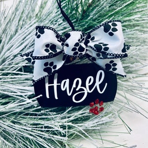 Personalized Dog Ornament, Dog Christmas Gift, dog lover gift, dog/cat ornament, dog gift, Pet Memorial Ornament, Dog Paw Ornament