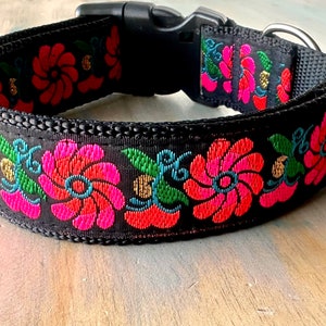 1.5" Neon Floral Dog Collar Jacquard Tough Fabric Gold Detail Hot Pink Flower Dog Collar for Extra Large Dogs