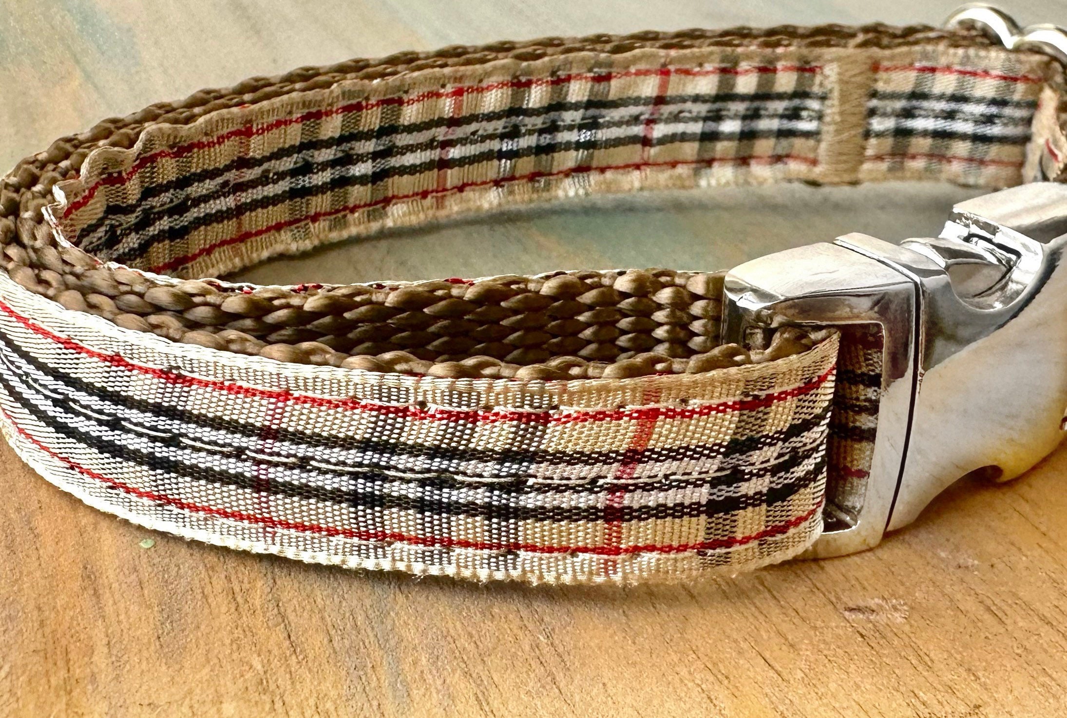 Burberry Medium Vintage Check Dog Collar - Neutrals
