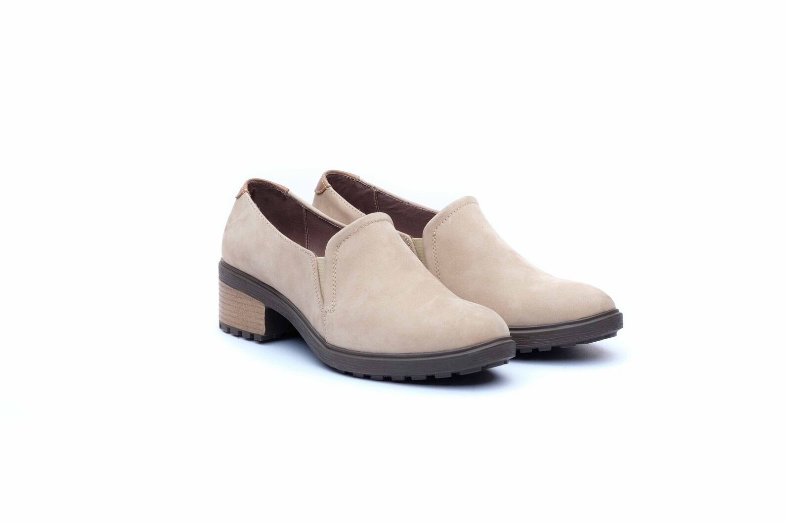 beige loafers ladies