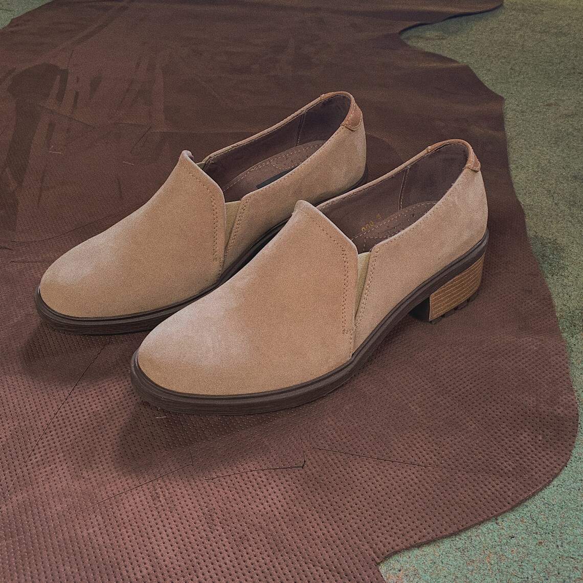 beige loafers ladies