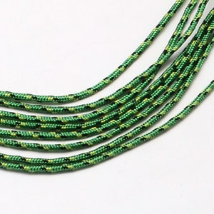 5 meter paracord, 2 mm dik, gemaakt van polyester en spandex, groen, enkellaags met een binnenkern, ideaal voor het maken van sieraden, armbanden en macramé.
