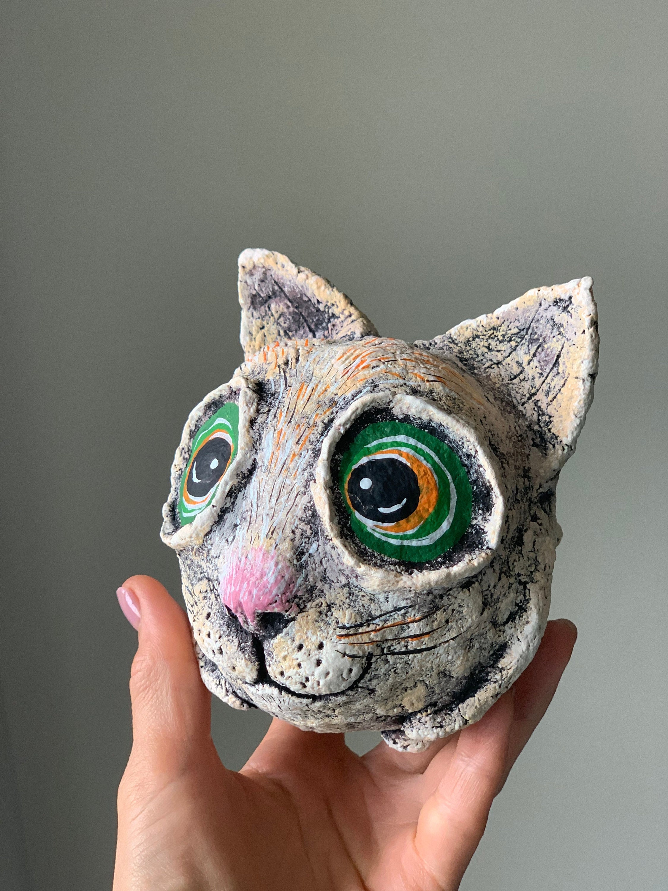 Papier mache cat, cat art agrohort.ipb.ac.id