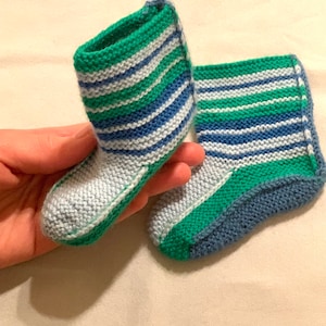 Baby boy shower gift, baby socks, wool and acryl blend socks, warm socks, blue socks, newborn socks, handknit baby socks, baby sleepers