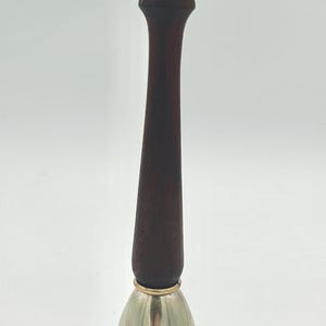 Vintage 1 1/2 Unzen Messbecher mit Holzgriff in Form einer Essglocke