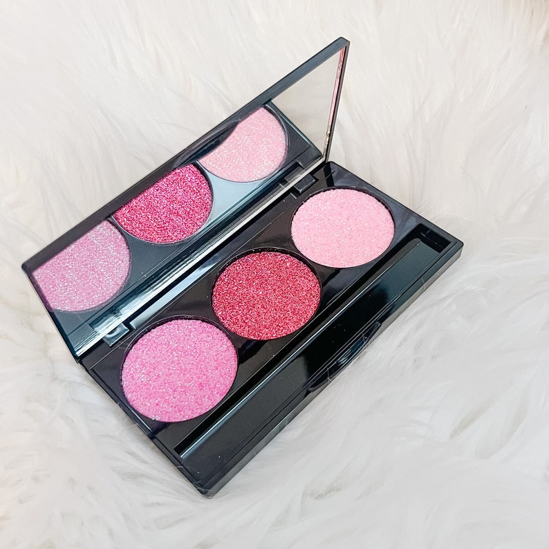 Palette rose coucher de soleil maquillage fictif image 2