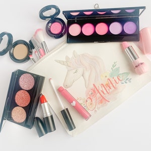 Jillian Harris’ daughter’s pretend makeup set