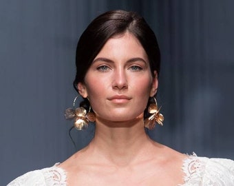 Rose Gold floral earrings for brides, Rose Gold Flower Earrings for bridesmaids, Rose Gold Hoop Earrings, Bridesmaids Earrings,