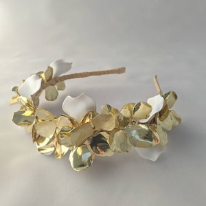 Gold Floral Bridal Headband, Gold Bridal Headband, Gold Floral Bridal Crown, Floral Headband, Floral Headpiece, Bridal Headband, Bridal