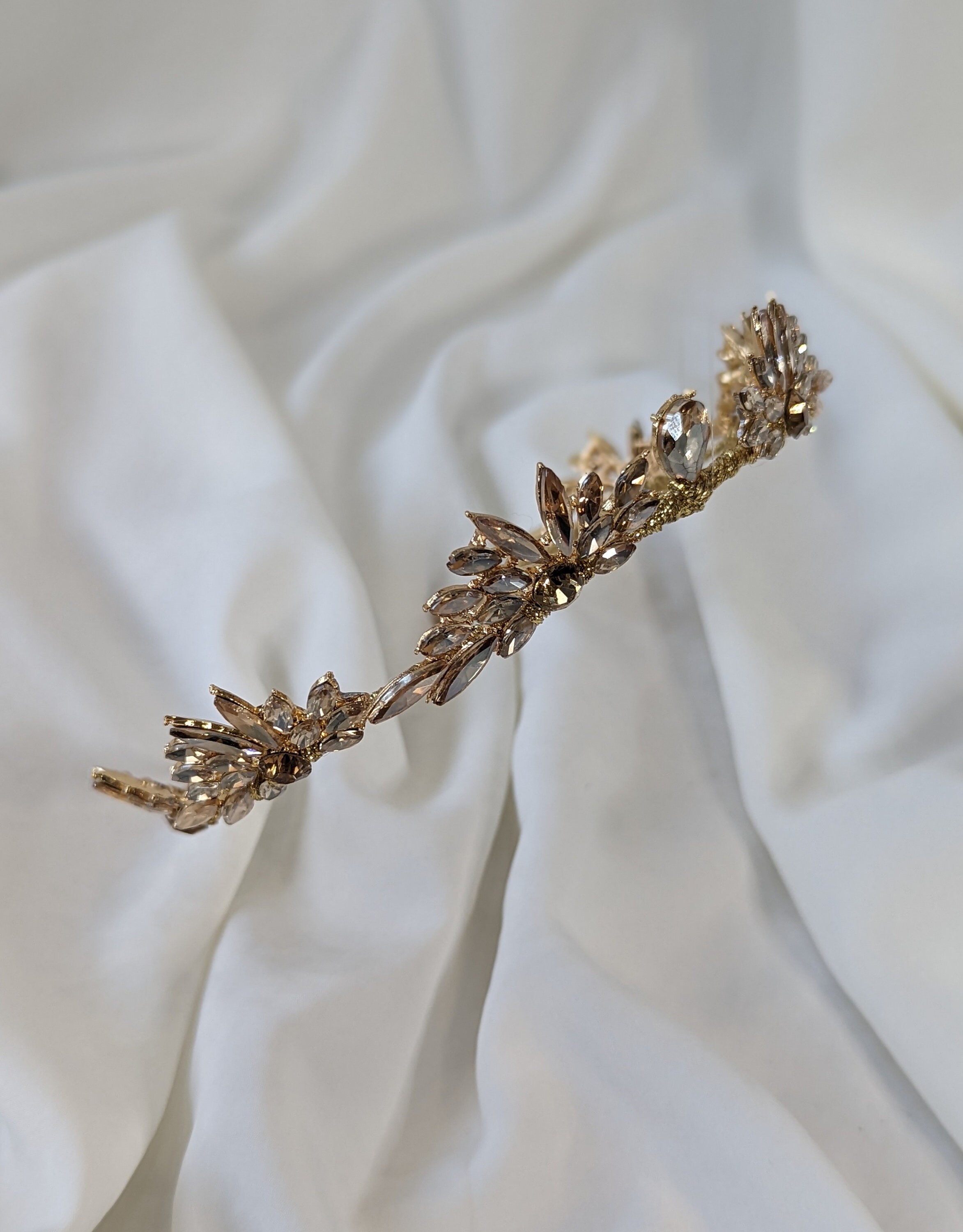 NODG Goldene Tiara Für Frauen – Mit Strass & Perlen, Für Hochzeit, Geburtstag, Abschlussball, Ca. 14 Cm Durchmesser
