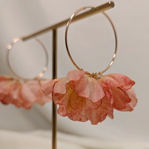 Bridal hoop earrings, statement wedding earrings, flowers earrings, gold bridal earrings, earrings for bridesmaid, flower bridal earrings