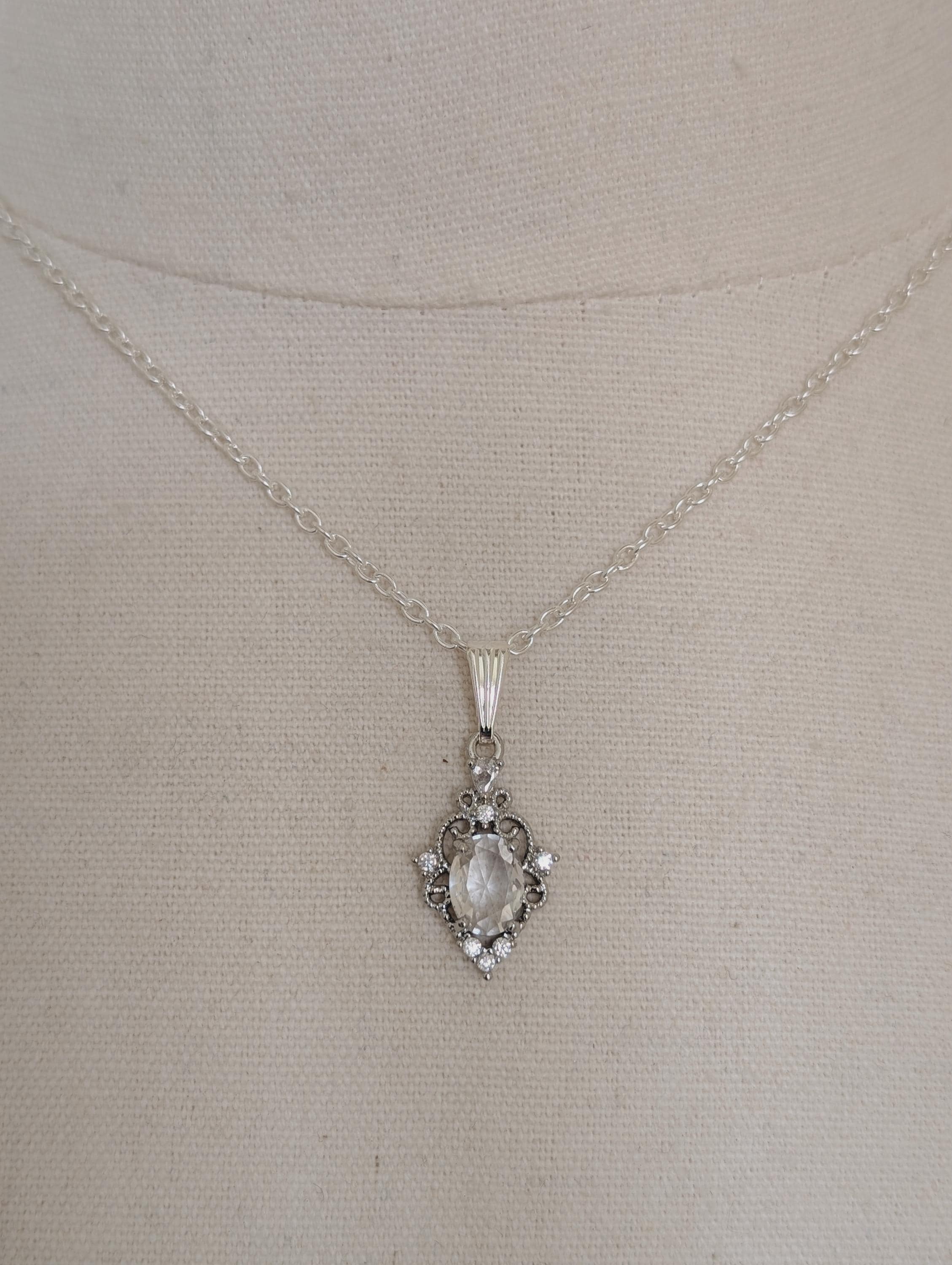 Vintage Silver Necklace - Etsy UK