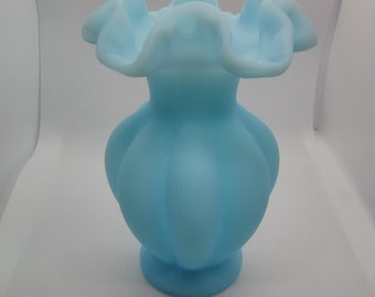 フェントン ブルー ダイヤモンド キルティング花瓶 ペア サテンガラス