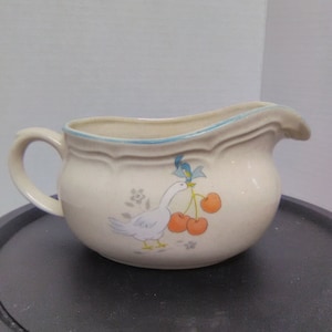 VTG international China marmalade gravy boat/creamer