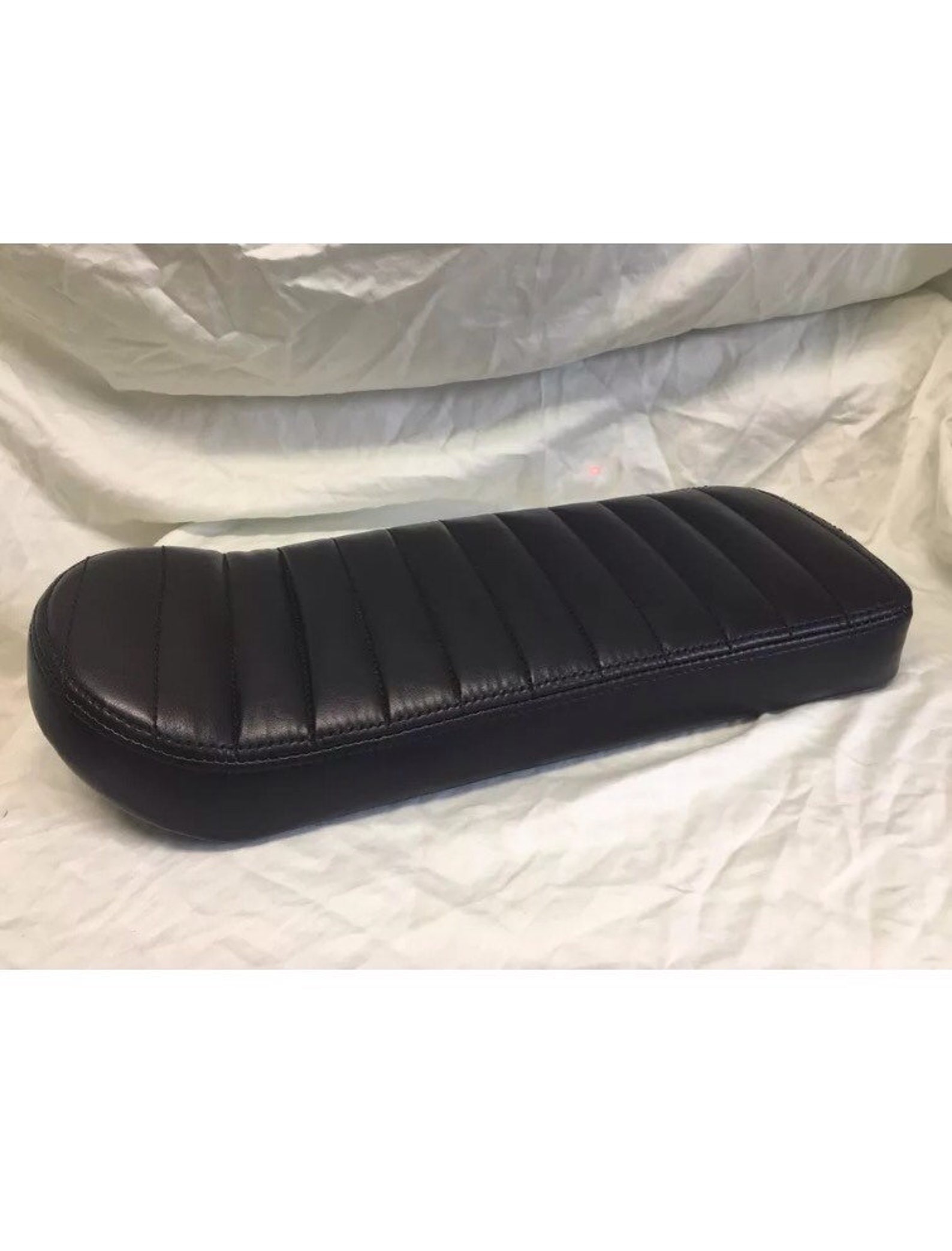 scrambler motorcycle seat