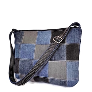 Upcycled denim crossbody hobotas: patchwork jeansportemonnee