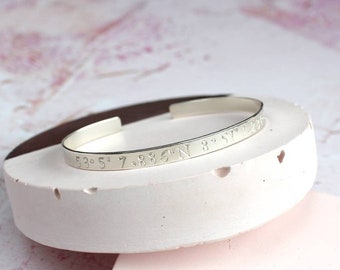 Coördinaten Bangle - Latitude Longitude - Sterling Zilver - Gepersonaliseerde Bangle - Stapelen Bangle - Unisex Bangle - Cadeau voor hij