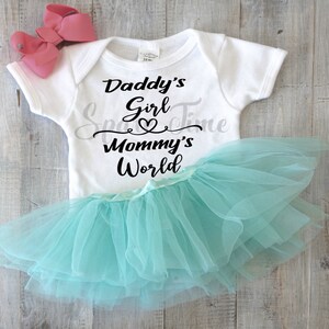 Diseño de camiseta para niños - Daddy's Girl Mommy's World - descarga digital - SVG, PNG, JPEG, eps, pdf