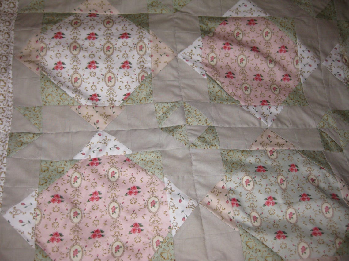 Regency Christmas Quilt - Etsy