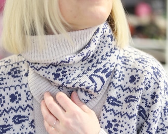 TRACKS of the Woods,blue beige,knitted cowl,Norwegian fair-isle pattern,Wool alpaca,Nordic neck warmer,Winter wool