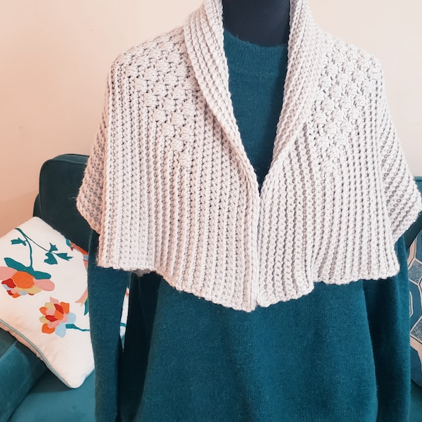 Capelet - Etsy