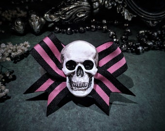 Skull hair clip - (blue)