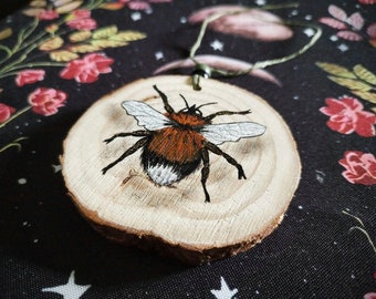 Tree bumblebee - decoration