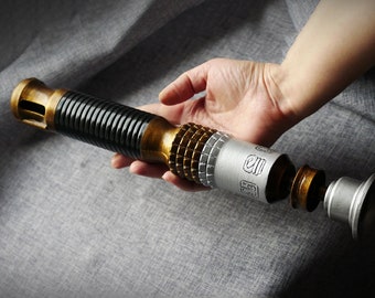 カル・ケスティス　ライトセイバー　ヒルト カル・ケスティス ジェダイ・サバイバー クロスガード ライトセーバー