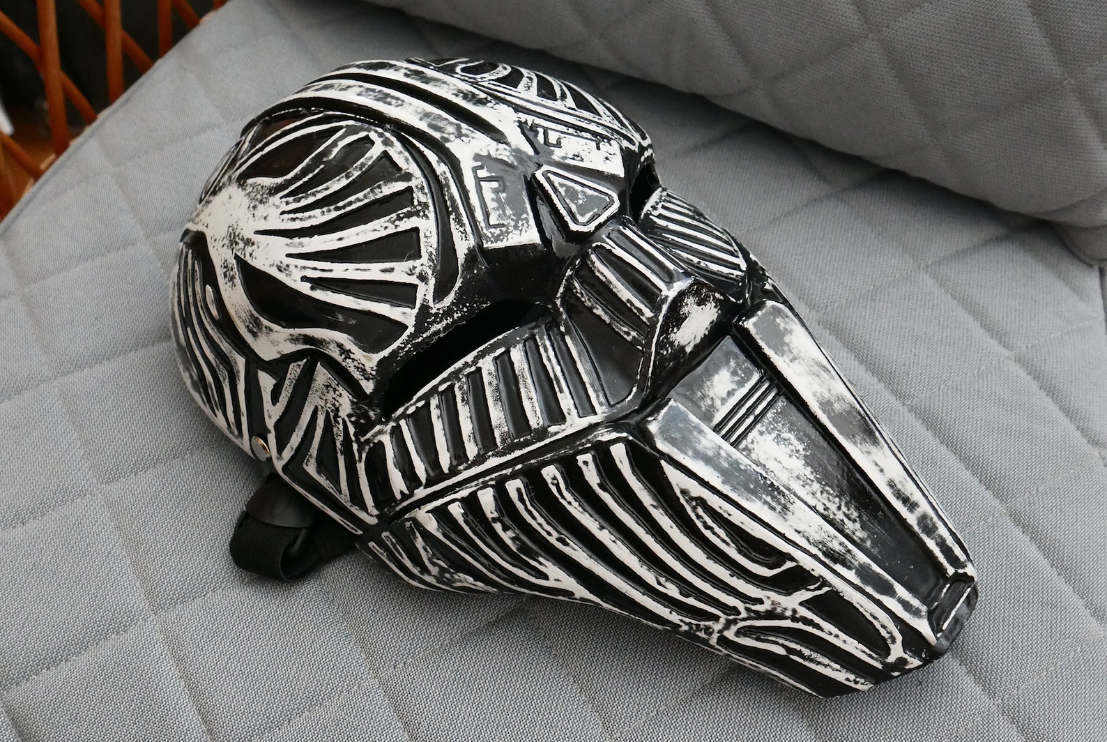 Sith Acolyte Mask Helmet From the Old Republic, Sith Mask. Weathered ...