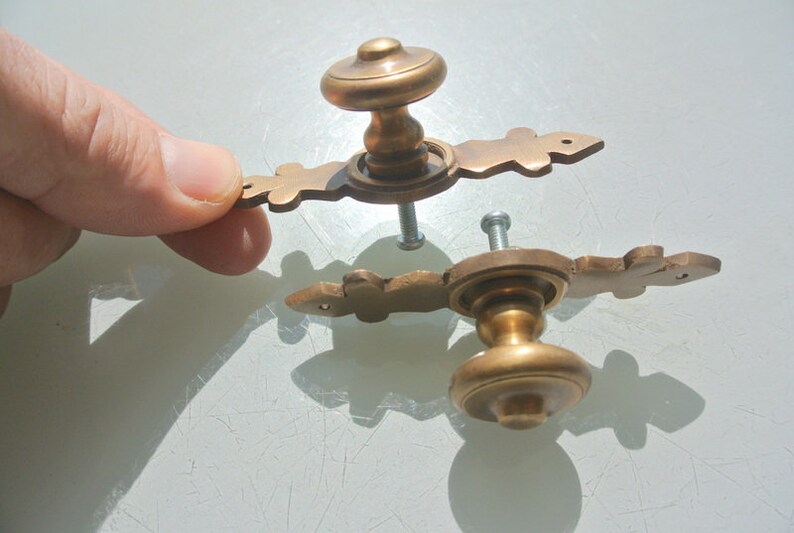 2 small old style vintage Cabinet Door solid pure Brass KNOB Drawer Pull backplate gothic 8.5 cm
