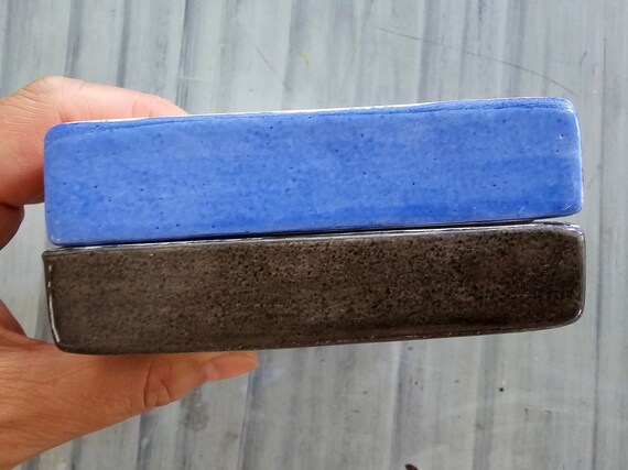 Hand-painted Rectangular Ceramic Box with Lid (90… - image 7