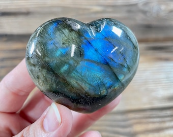 Labradorite Heart, Polished Heart-Shaped Labradorite Crystal