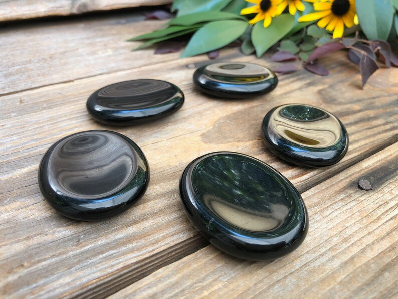 Obsidian Worry Stone image 2