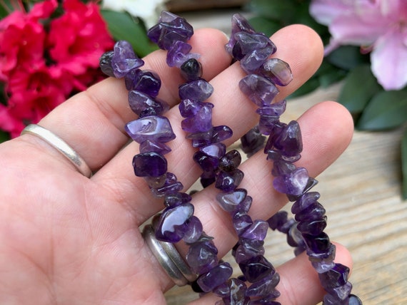 Amethyst Gemstone Chip Bracelet