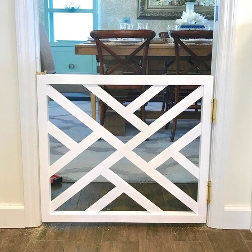 glass gate for dogs