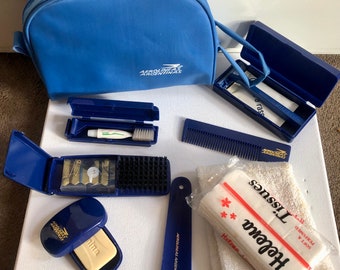 Vintage Airline Amenity by Aerolineas Angentinas. In-flight gift zipped vanity bag with travel essentials