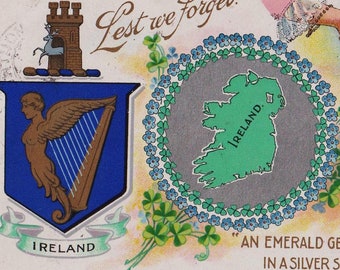 ARPA, Mapa de IRLANDA, TRÉBOL, Manos unidas, Postal antigua de saludos irlandeses, Publicada en 1906